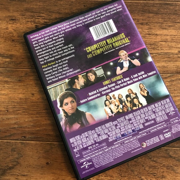 Complete DVD Collection of the Pitch Perfect Movie Trilogy - Picture 8 of 10